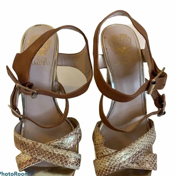 Vince Camuto Snake Skin Platform Adjustable Strap - Picture 3 of 10